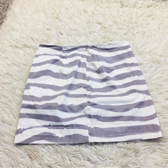 J. Crew Gray Zebra Striped Mini Skirt Size 0 - Picture 5 of 10